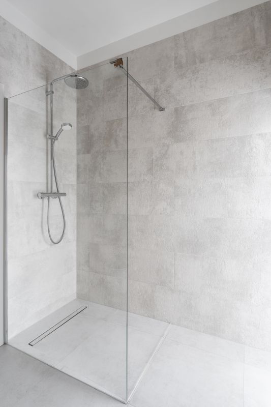 Spa-Style Shower Enclosure